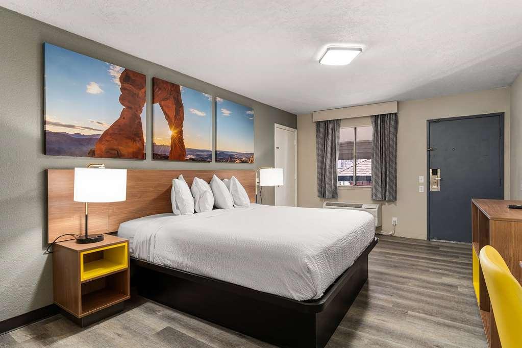 Days Inn By Wyndham Albuquerque Northeast Phòng bức ảnh