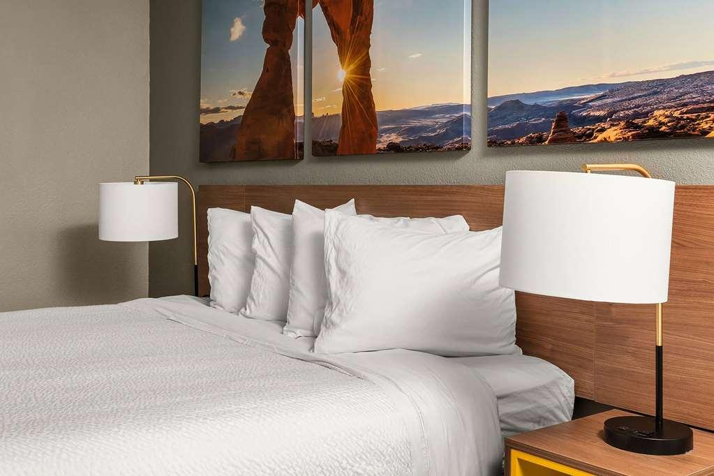 Days Inn By Wyndham Albuquerque Northeast Phòng bức ảnh