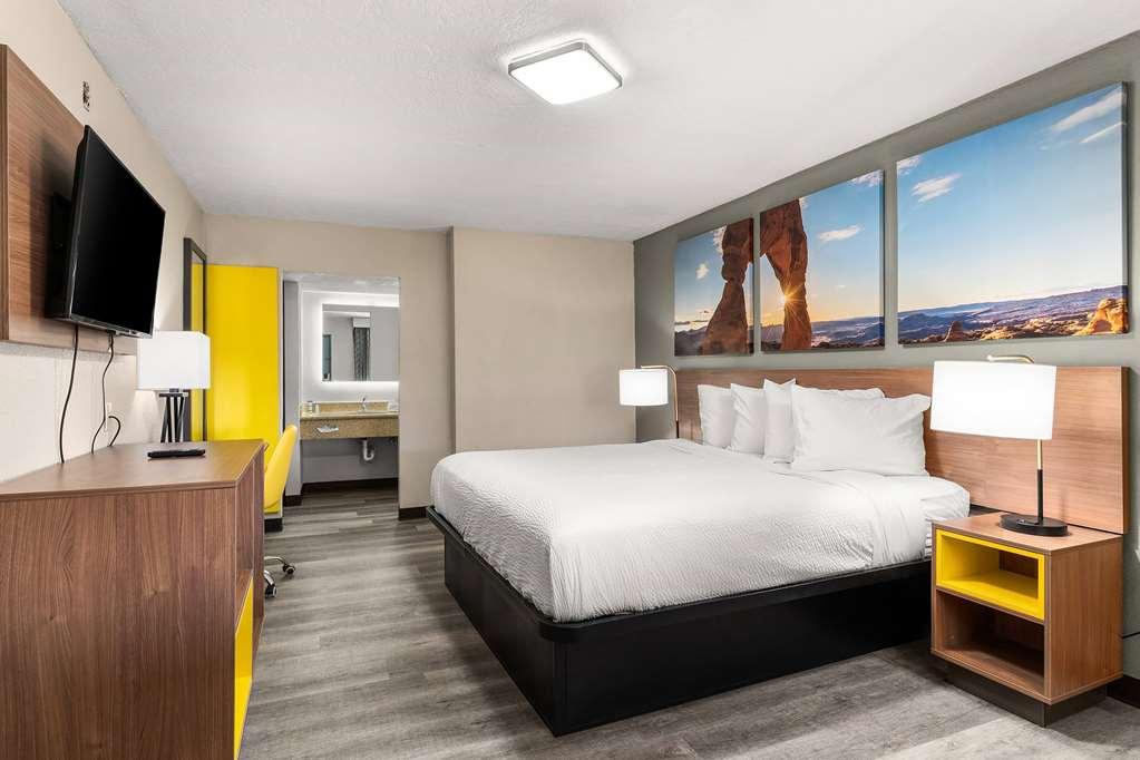Days Inn By Wyndham Albuquerque Northeast Phòng bức ảnh
