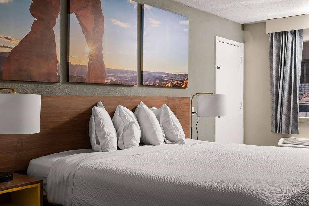 Days Inn By Wyndham Albuquerque Northeast Phòng bức ảnh