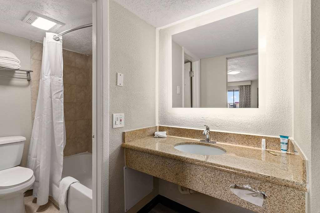 Days Inn By Wyndham Albuquerque Northeast Phòng bức ảnh