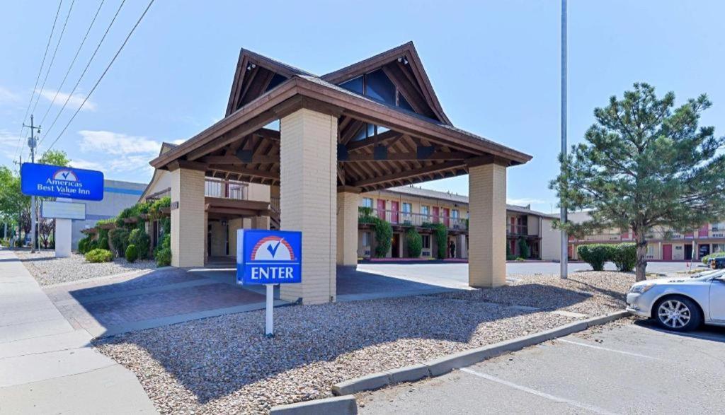 Days Inn By Wyndham Albuquerque Northeast Ngoại thất bức ảnh